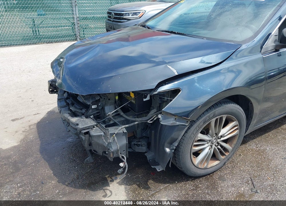 2015 TOYOTA CAMRY SE VIN: 4T1BF1FK8FU102990