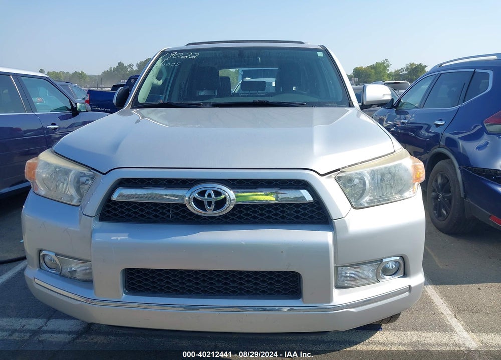 2011 TOYOTA 4RUNNER SR5 V6 VIN: JTEZU5JR8B5030418