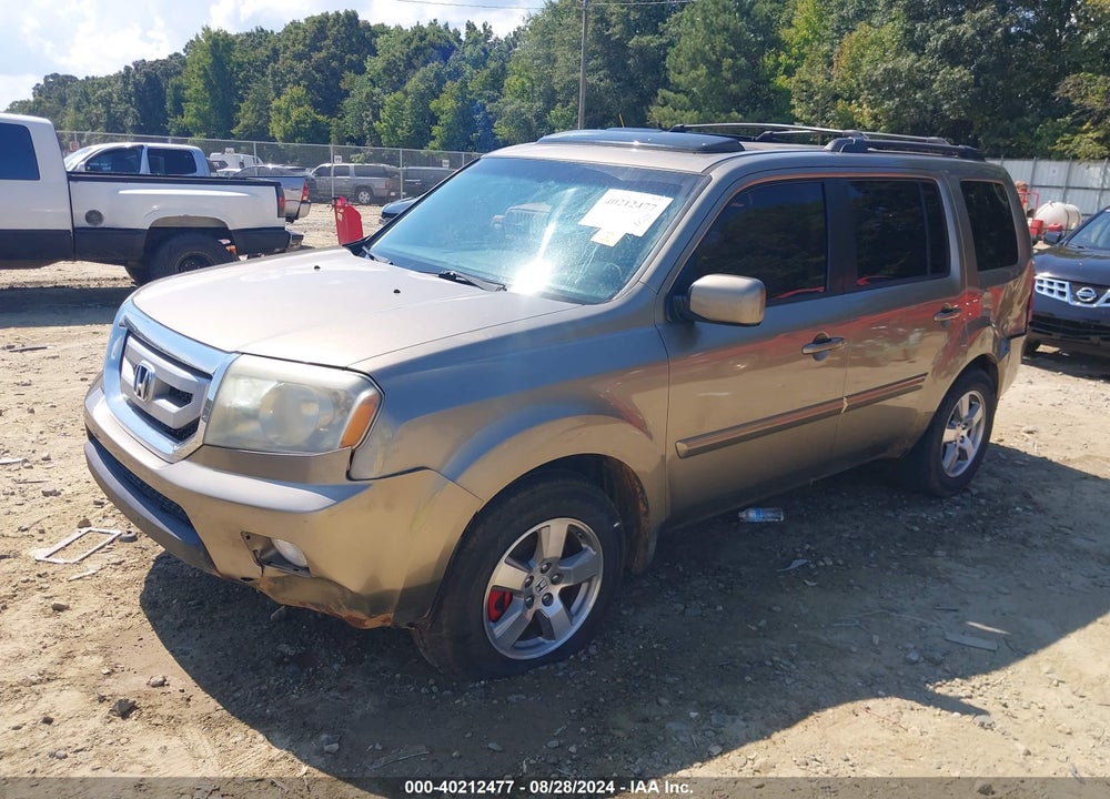 2010 HONDA PILOT EX-L VIN: 5FNYF3H51AB006315