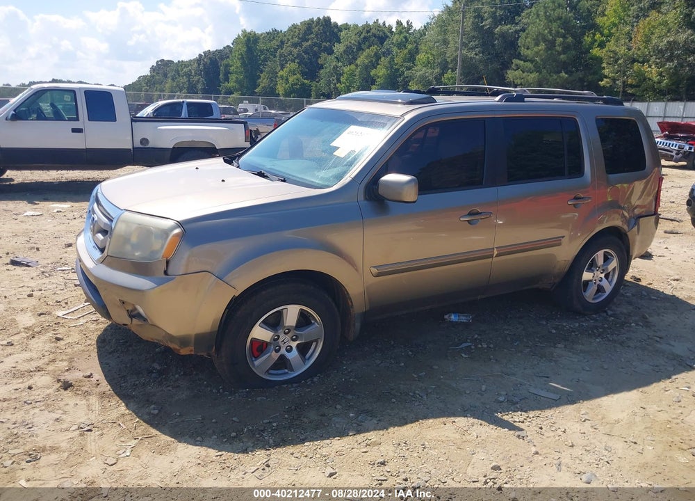 2010 HONDA PILOT EX-L VIN: 5FNYF3H51AB006315
