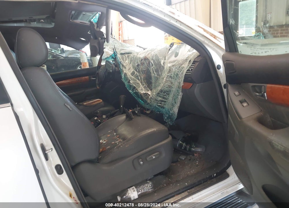 2004 LEXUS GX 470 VIN: JTJBT20X940027614