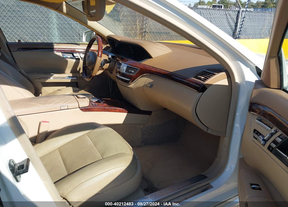 2013 MERCEDES-BENZ S 550 VIN: WDDNG7DB5DA523512