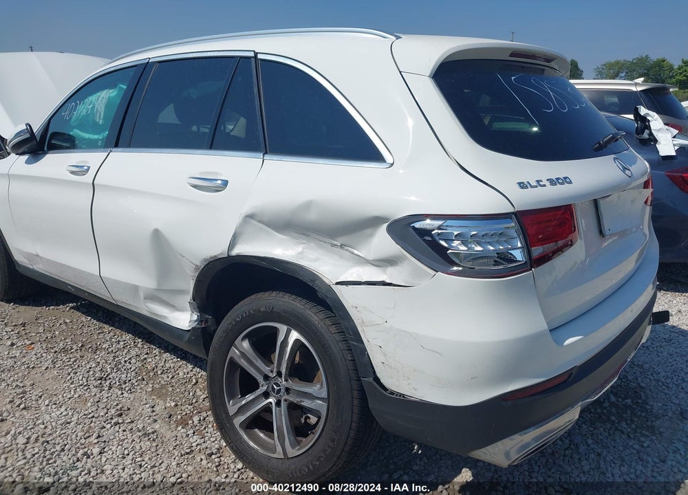 2019 MERCEDES-BENZ GLC 300 4MATIC VIN: WDC0G4KB7KV158532