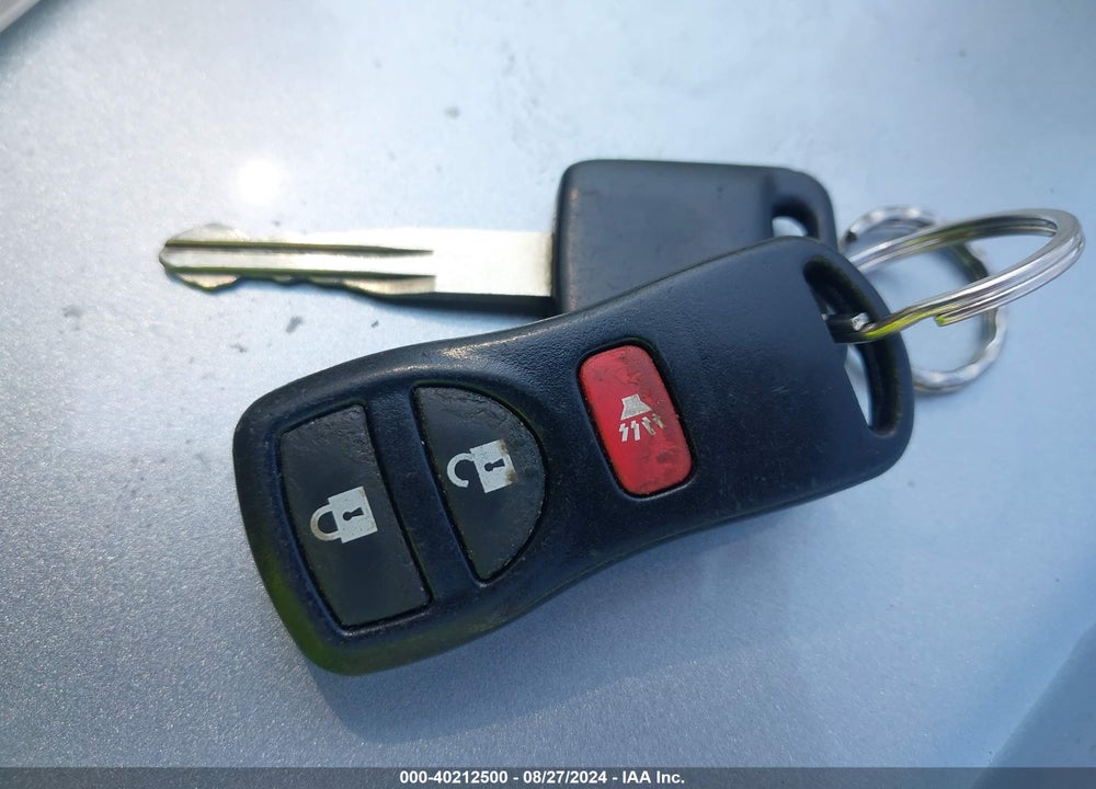 2008 NISSAN VERSA 1.8SL VIN: 3N1BC13E98L378638