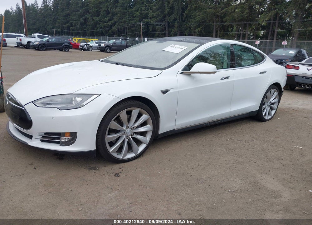 2013 TESLA MODEL S VIN: 5YJSA1CN5DFP20873