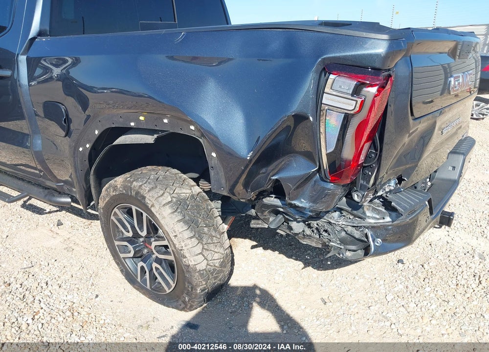 2021 GMC SIERRA 1500 4WD SHORT BOX AT4 VIN: 1GTP9EED3MZ294637