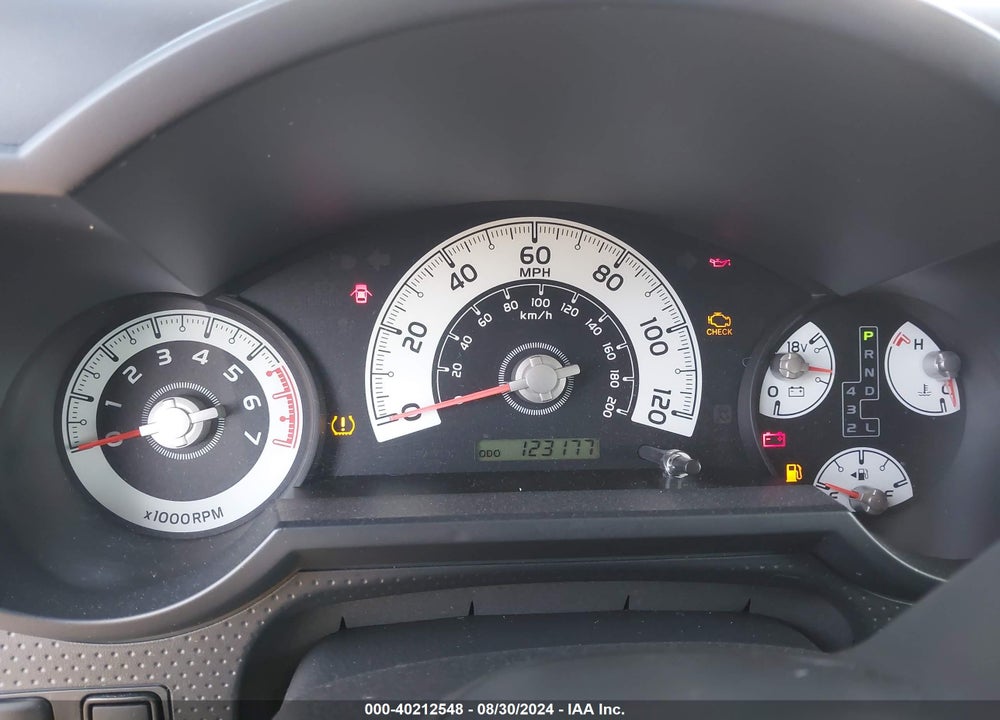 2010 TOYOTA FJ CRUISER VIN: JTEBU4BF9AK096038