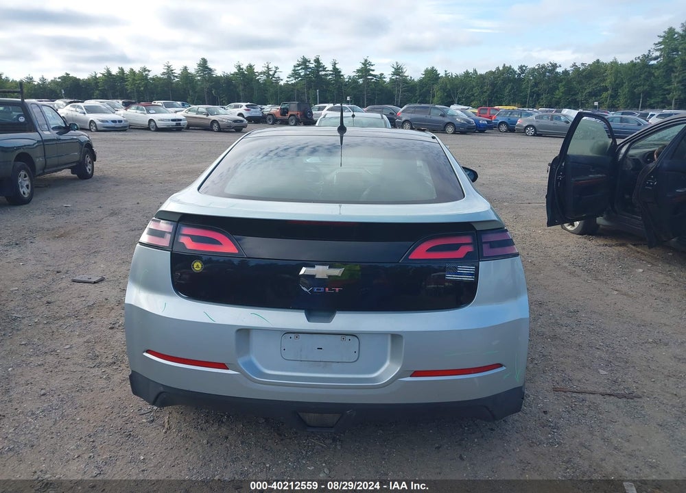 2011 CHEVROLET VOLT VIN: 1G1RD6E43BU101855