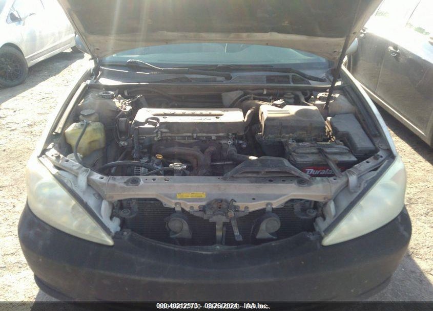 2002 TOYOTA CAMRY LE VIN: JTDBE32K120137414