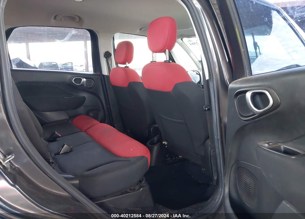 2016 FIAT 500L POP VIN: ZFBCFAAH7GZ038209