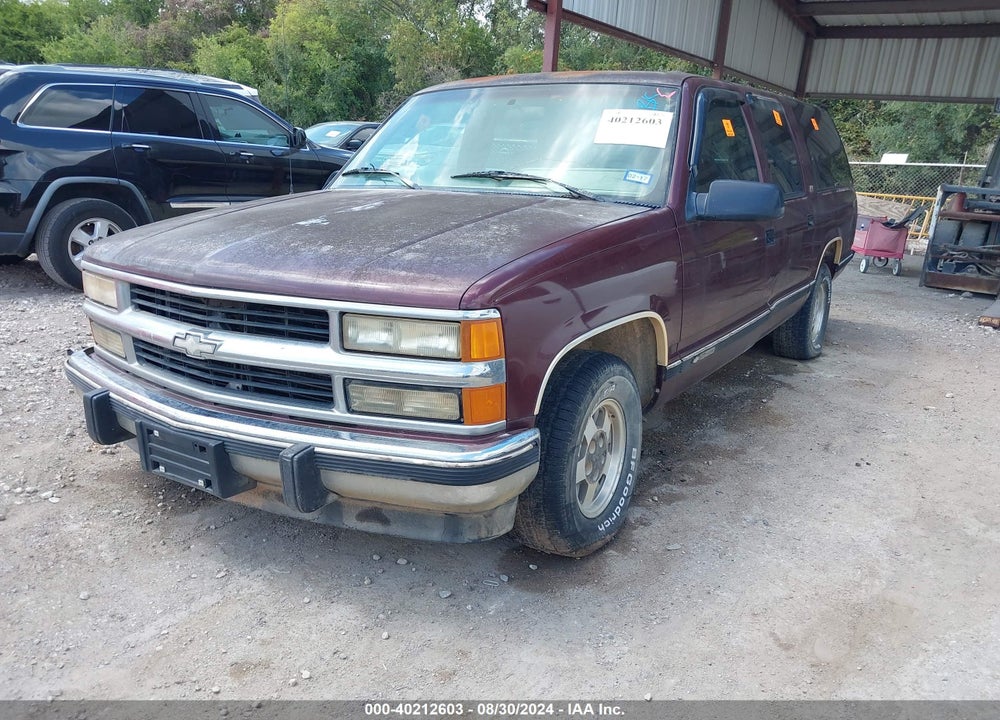 1994 CHEVROLET SUBURBAN C1500 VIN: 1GNEC16K7RJ373241