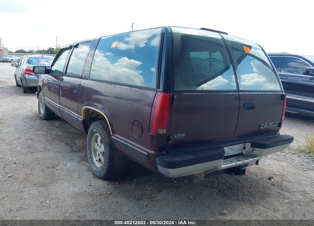 1994 CHEVROLET SUBURBAN C1500 VIN: 1GNEC16K7RJ373241
