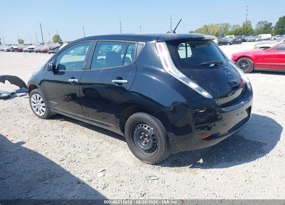 2017 NISSAN LEAF S VIN: 1N4BZ0CP4HC300017