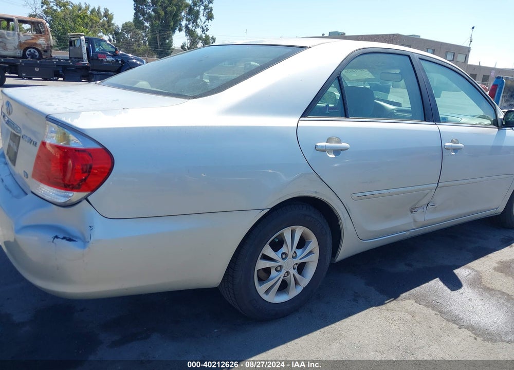 2005 TOYOTA CAMRY LE V6 VIN: 4T1BF30K25U601979
