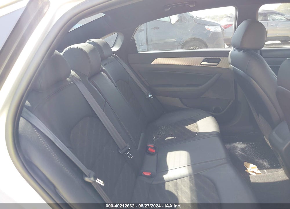 2018 HYUNDAI SONATA SPORT VIN: 5NPE34AF2JH677403