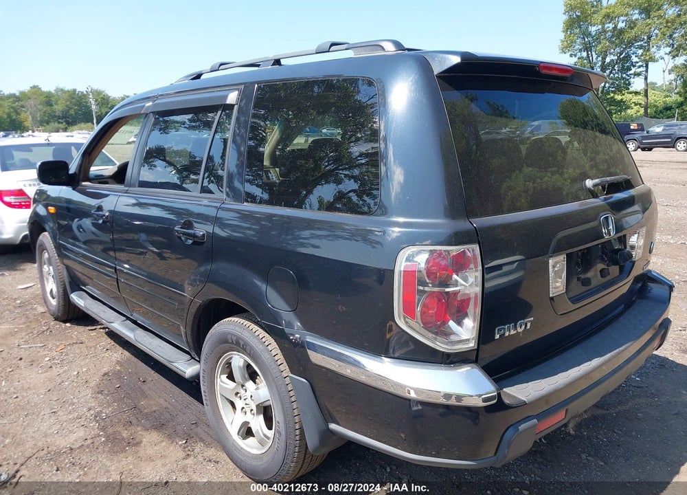 2008 HONDA PILOT EX-L VIN: 5FNYF18728B011331