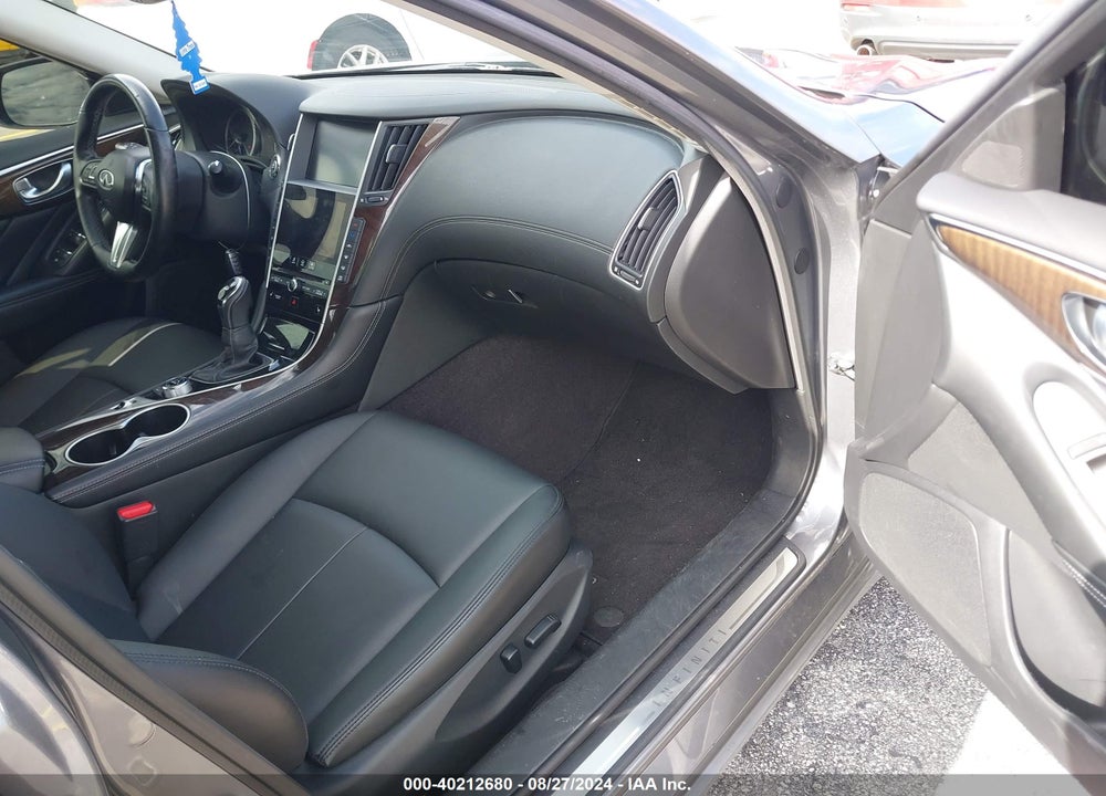 2018 INFINITI Q50 3.0T LUXE VIN: JN1EV7AP6JM364237