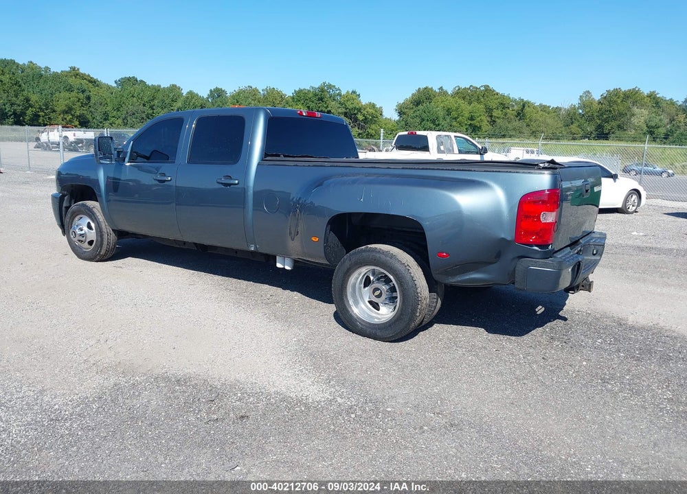 2013 CHEVROLET SILVERADO 3500HD LTZ VIN: 1GC4K1C88DF207743