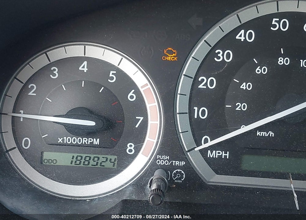2005 TOYOTA SIENNA XLE LIMITED VIN: 5TDBA22CX5S037585