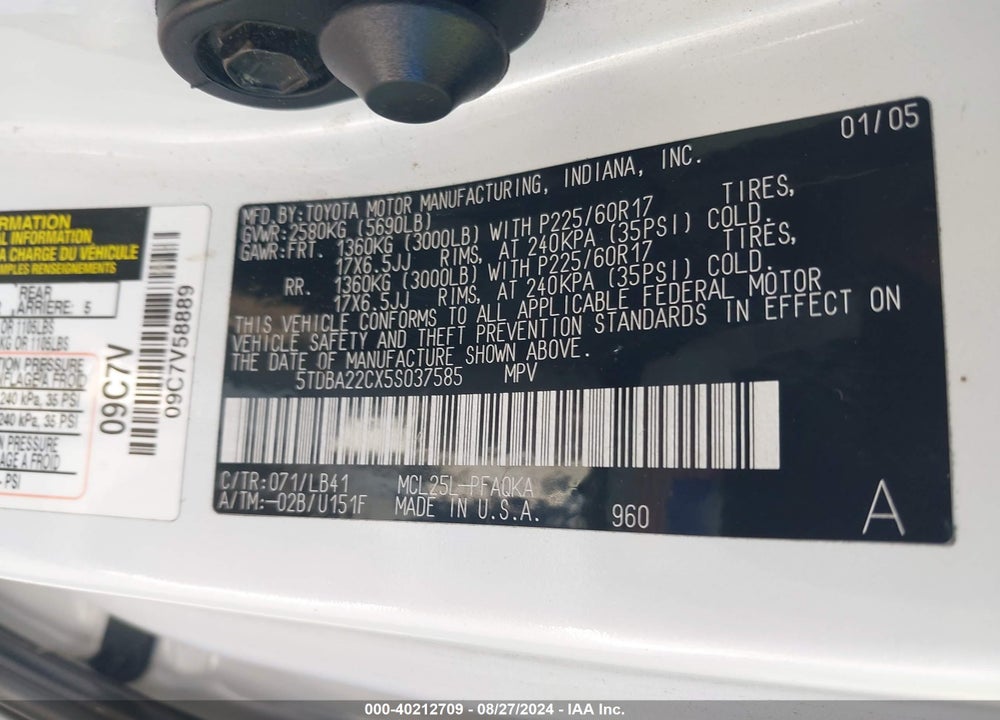 2005 TOYOTA SIENNA XLE LIMITED VIN: 5TDBA22CX5S037585