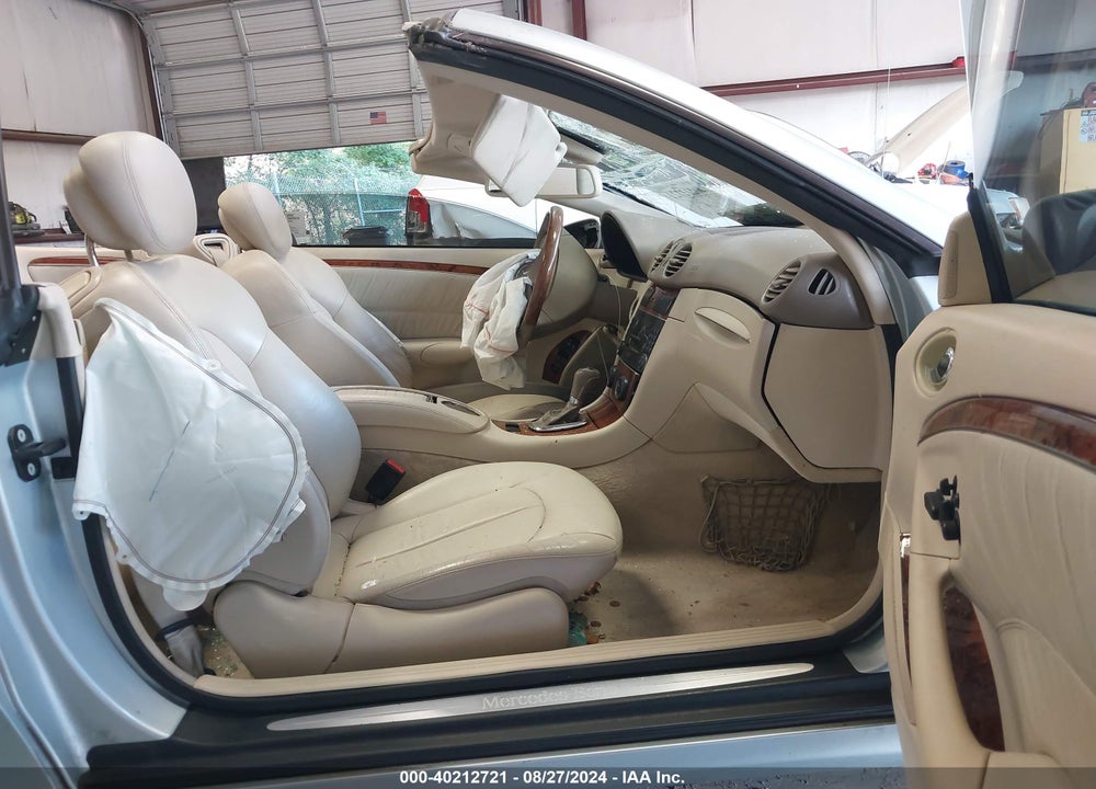 2007 MERCEDES-BENZ CLK 350 VIN: WDBTK56F47T075890