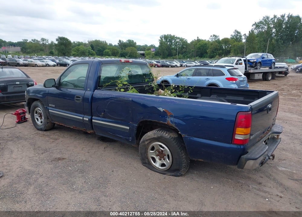 2001 CHEVROLET SILVERADO 1500 LS VIN: 1GCEC14V91E245831