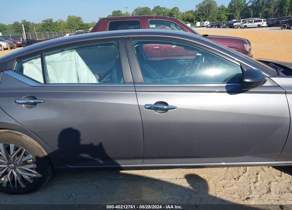2024 NISSAN ALTIMA SV FWD VIN: 1N4BL4DV6RN383896