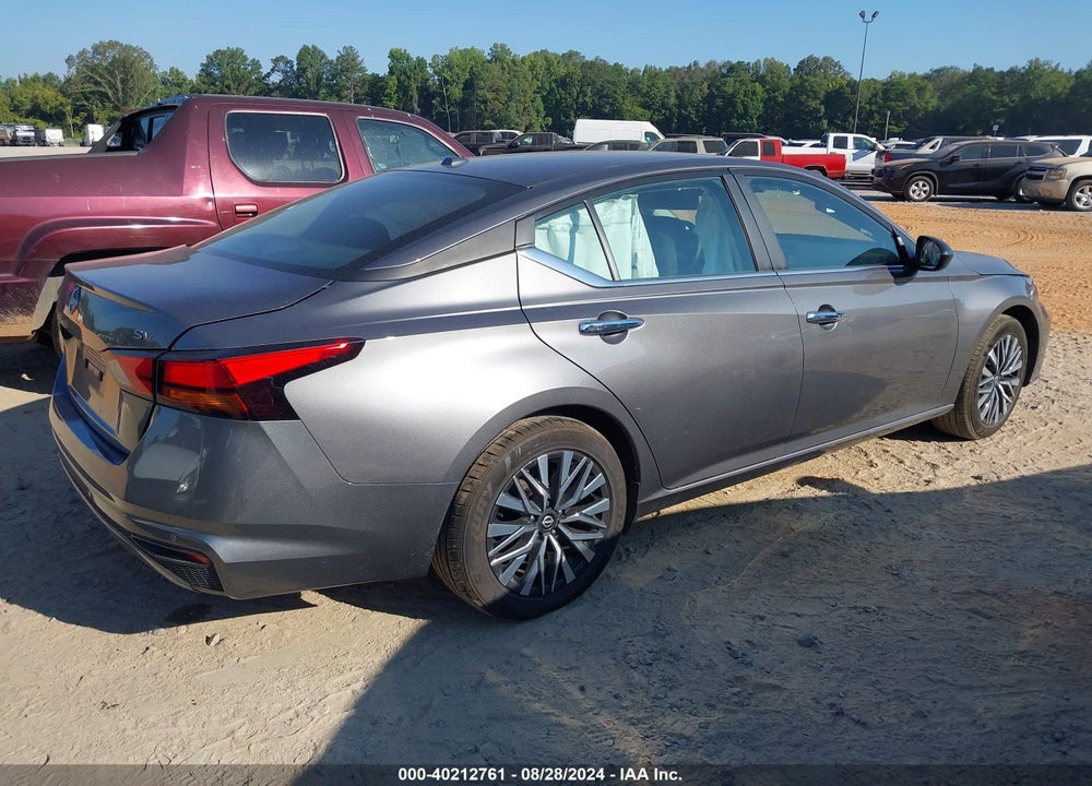 2024 NISSAN ALTIMA SV FWD VIN: 1N4BL4DV6RN383896