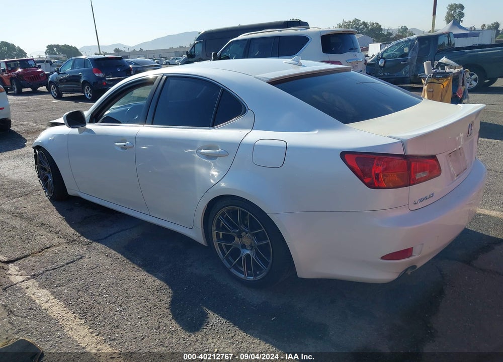 2008 LEXUS IS 250 VIN: JTHBK262882081643