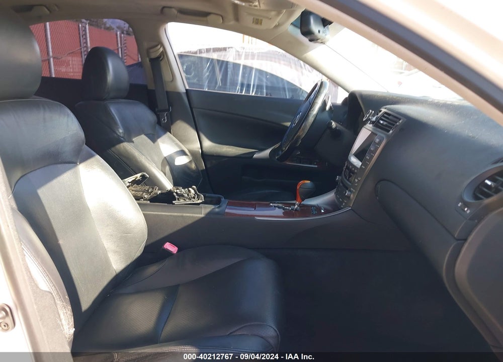 2008 LEXUS IS 250 VIN: JTHBK262882081643