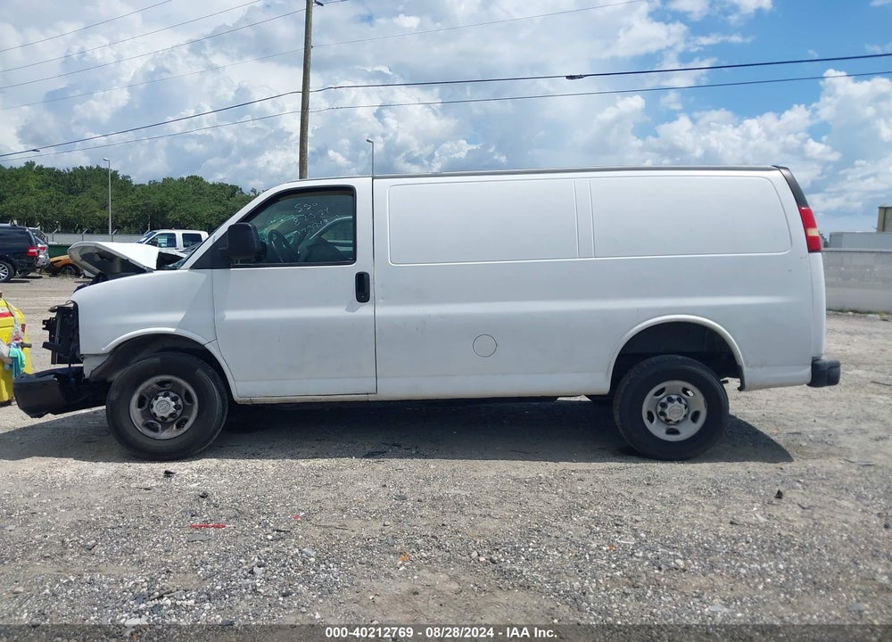 2007 CHEVROLET EXPRESS WORK VAN VIN: 1GCGG25V871124256