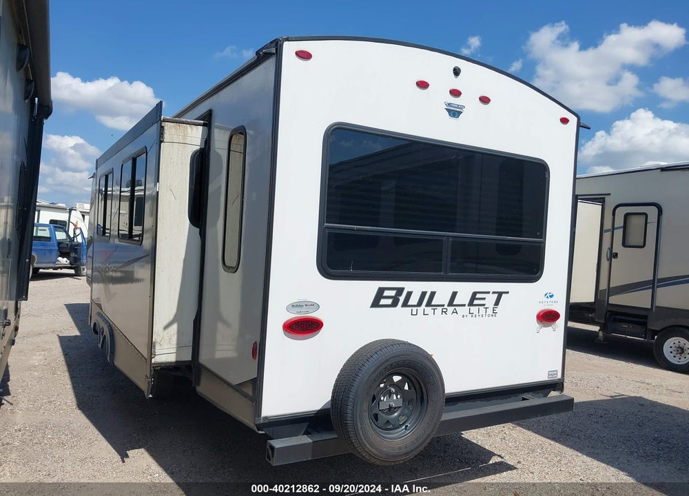 2022 KEYSTONE RV BULLET ULTRA LITE SE VIN: 4YDTBLP21NT431031