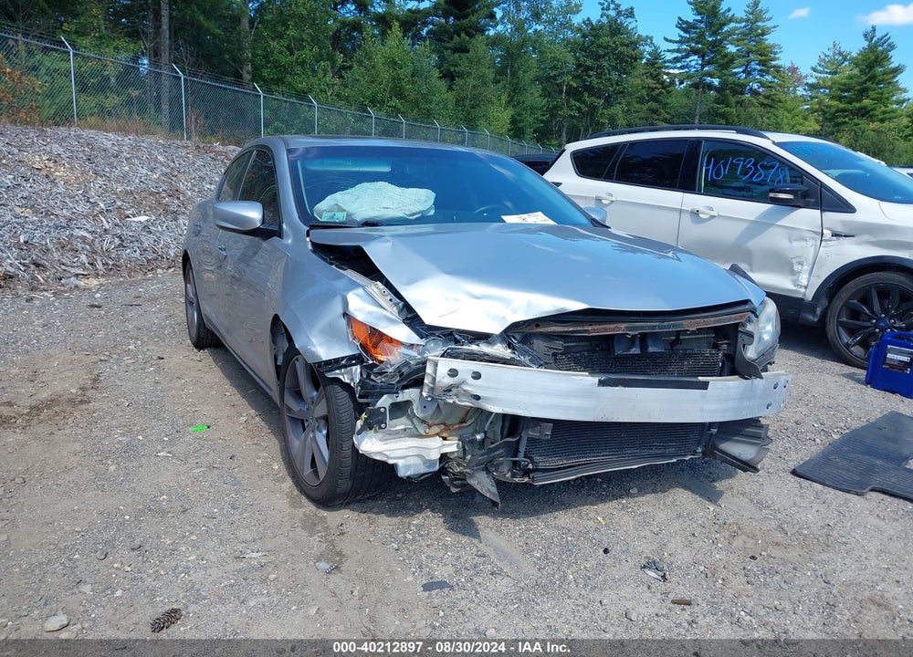 2013 ACURA ILX 2.0L VIN: 19VDE1F5XDE006972