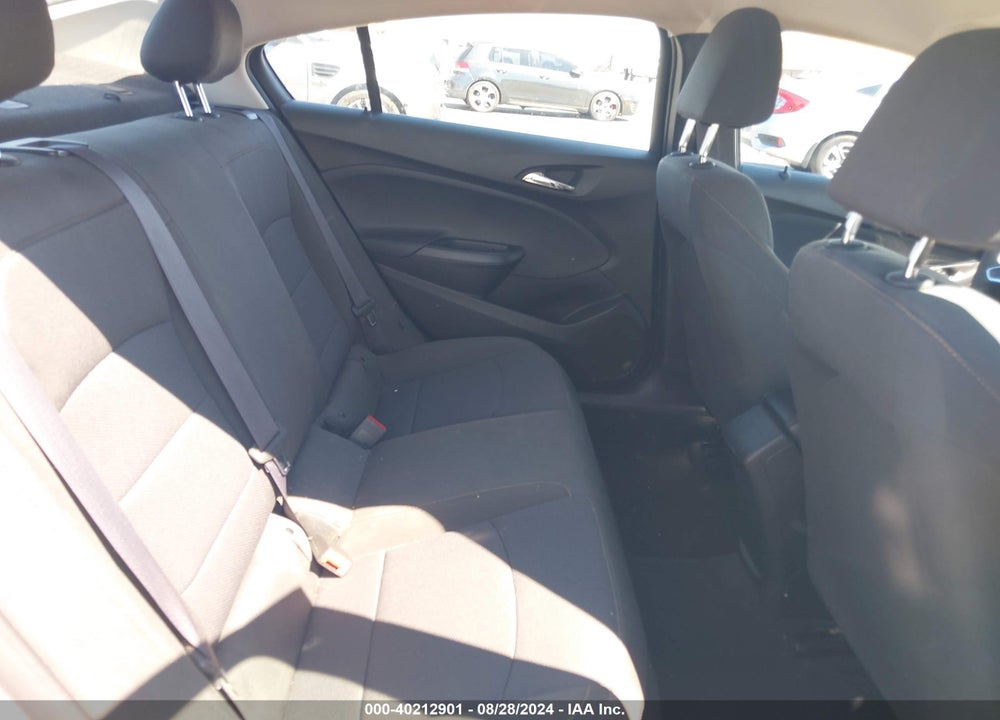 2017 CHEVROLET CRUZE VIN: 1G1BC5SM8H7208314