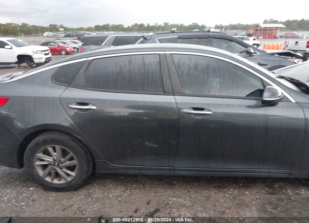 2020 KIA OPTIMA LX VIN: 5XXGT4L35LG394570