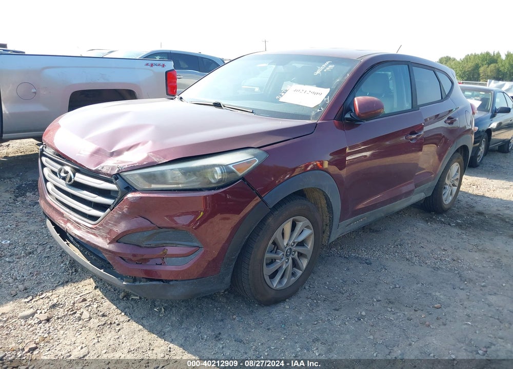 2016 HYUNDAI TUCSON SE VIN: KM8J23A45GU237910
