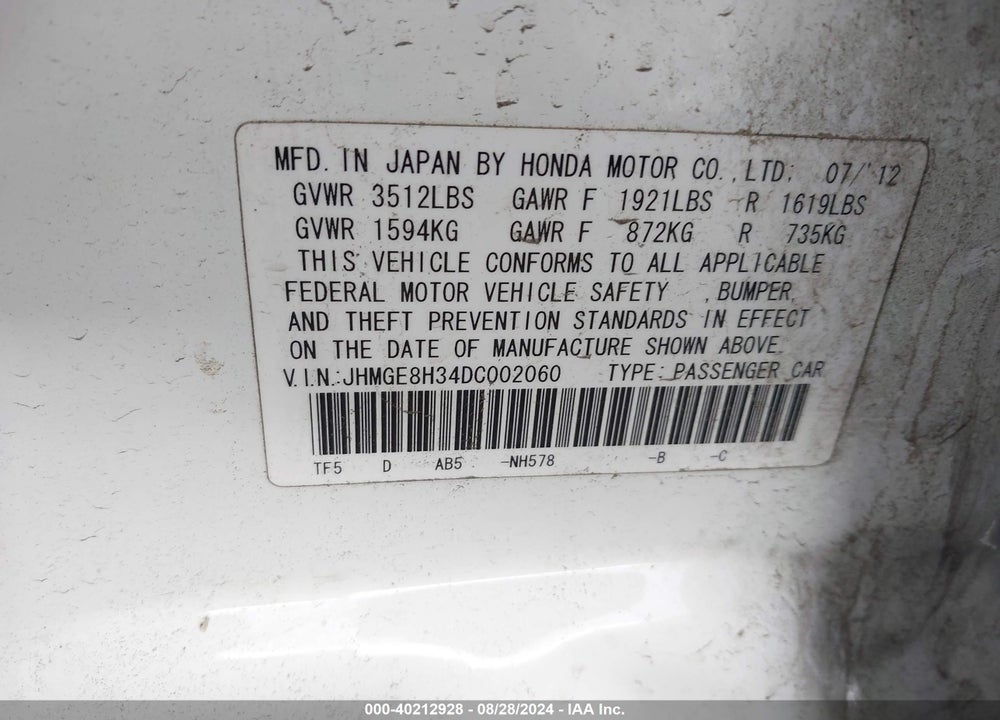 2013 HONDA FIT VIN: JHMGE8H34DC002060