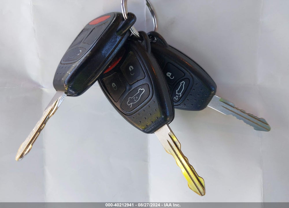 2006 CHRYSLER 300 TOURING VIN: 2C3LA53G16H201561