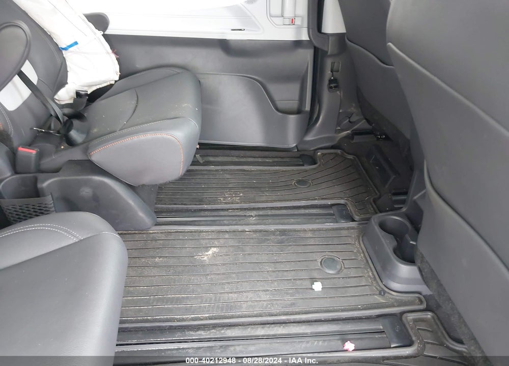 2023 TOYOTA SIENNA XSE VIN: 5TDDSKFC7PS084186