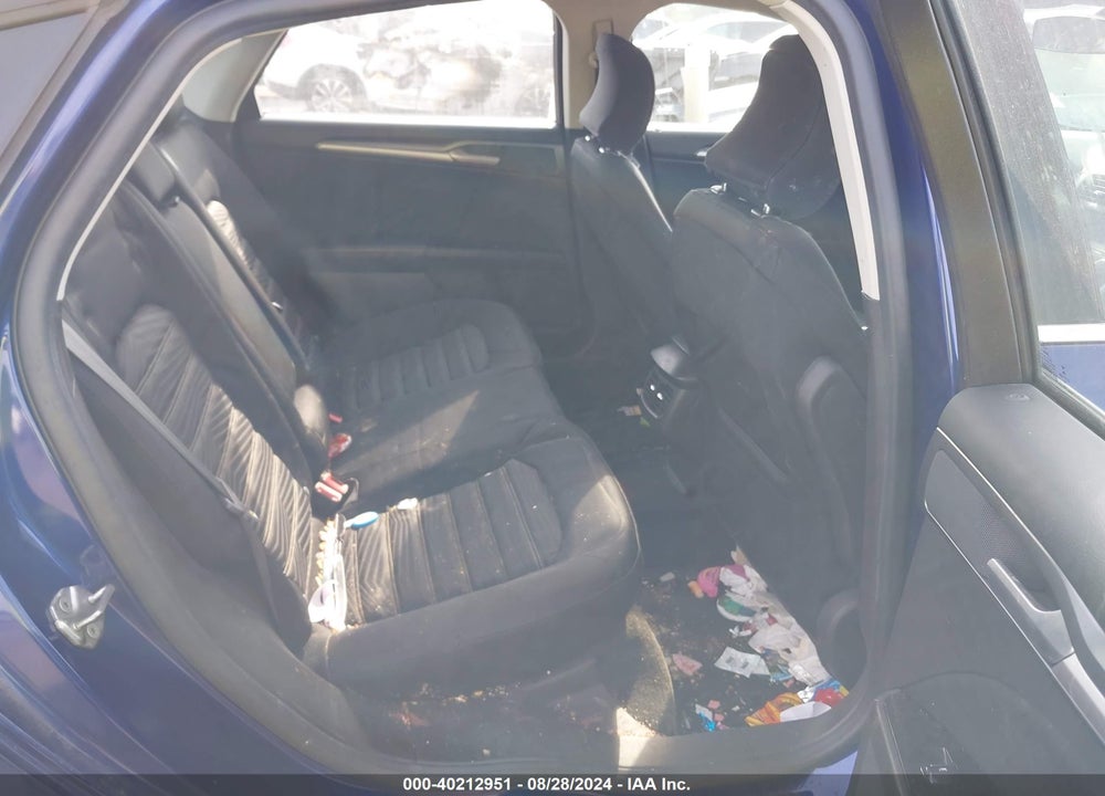 2016 FORD FUSION SE VIN: 3FA6P0H74GR240840