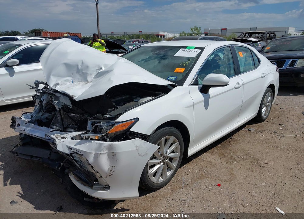 2021 TOYOTA CAMRY LE VIN: 4T1C11AK8MU464826