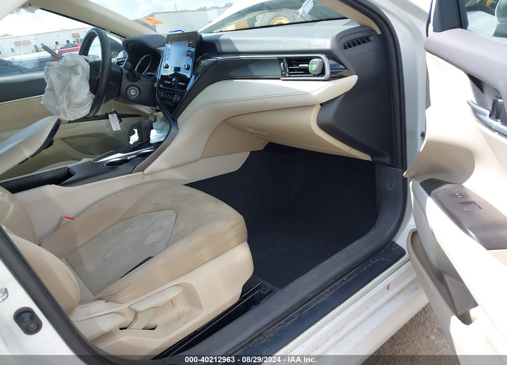 2021 TOYOTA CAMRY LE VIN: 4T1C11AK8MU464826