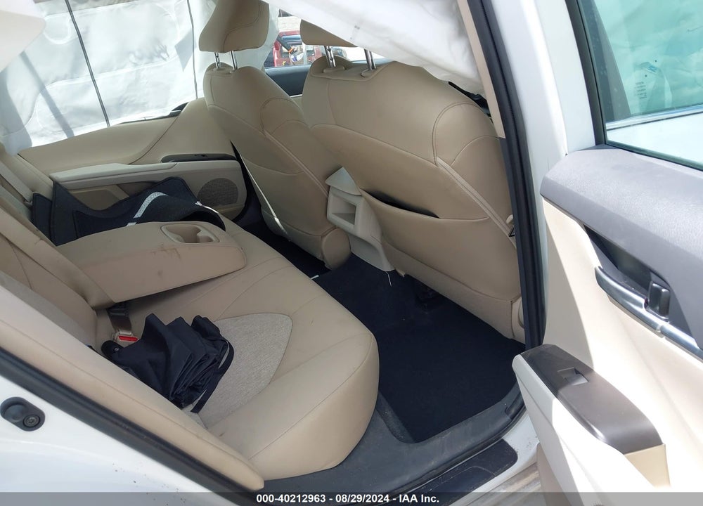 2021 TOYOTA CAMRY LE VIN: 4T1C11AK8MU464826