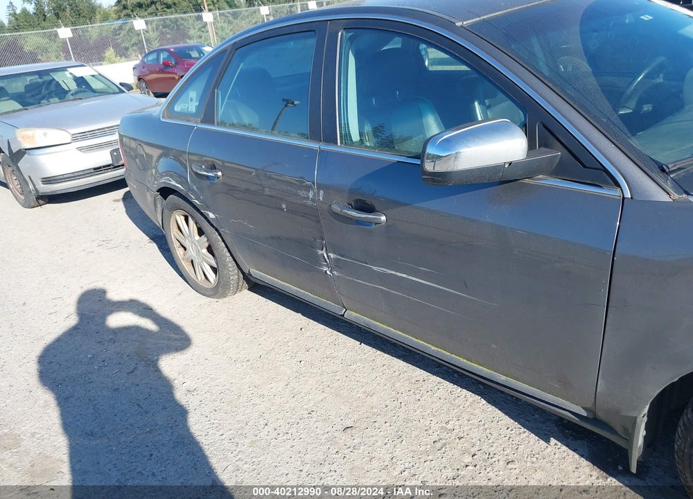 2006 FORD FIVE HUNDRED VIN: 1FAHP25106G172241