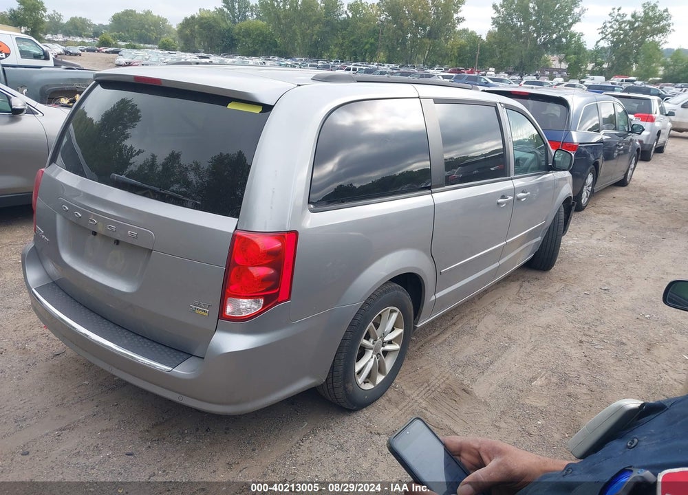 2016 DODGE GRAND CARAVAN SXT VIN: 2C4RDGCG7GR273272
