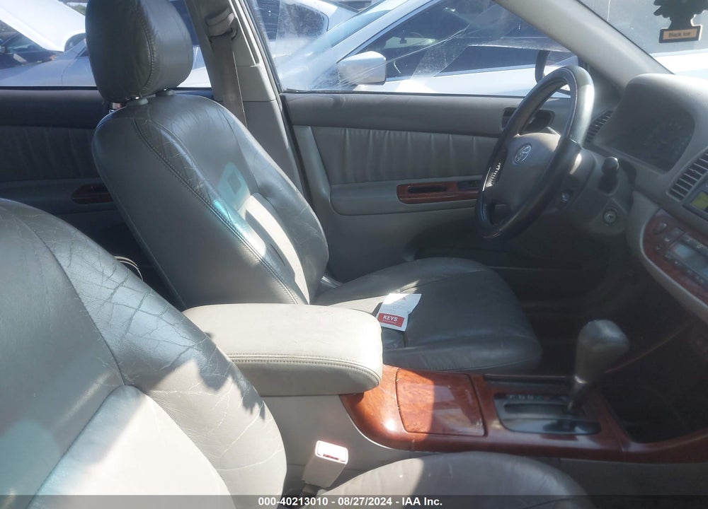 2002 TOYOTA CAMRY XLE V6 VIN: 4T1BF30K92U020815