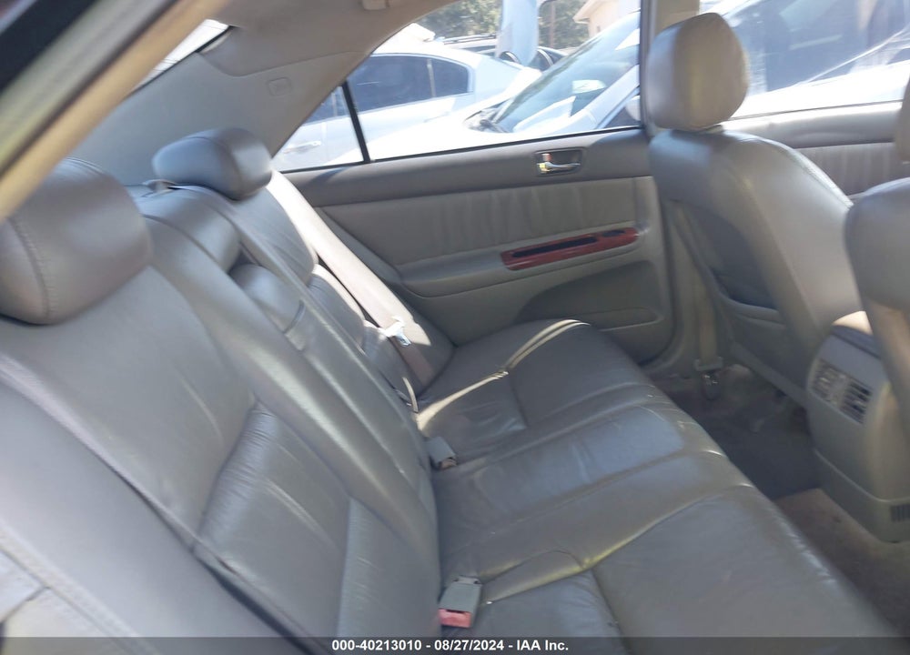 2002 TOYOTA CAMRY XLE V6 VIN: 4T1BF30K92U020815