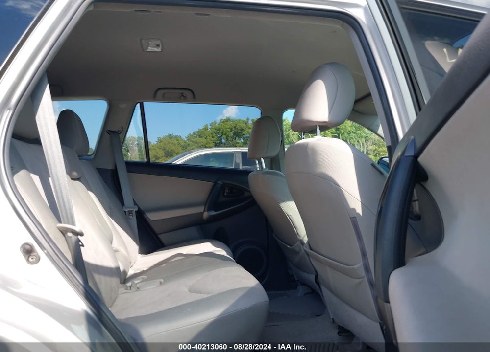 2011 TOYOTA RAV4 VIN: 2T3BF4DV8BW156273