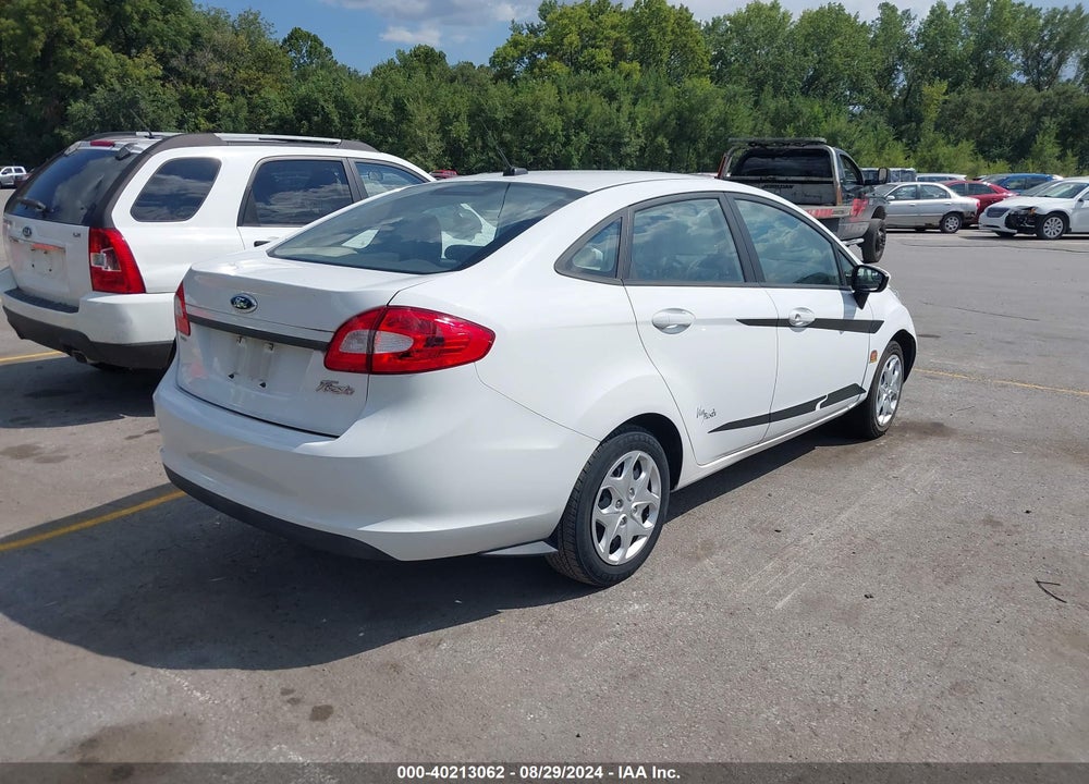 2011 FORD FIESTA VIN: 3FADP4AJXBM172358