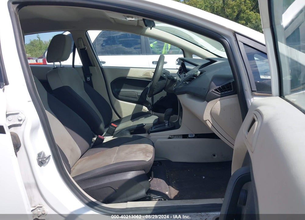 2011 FORD FIESTA VIN: 3FADP4AJXBM172358